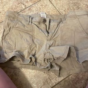Size 14 khaki shorts